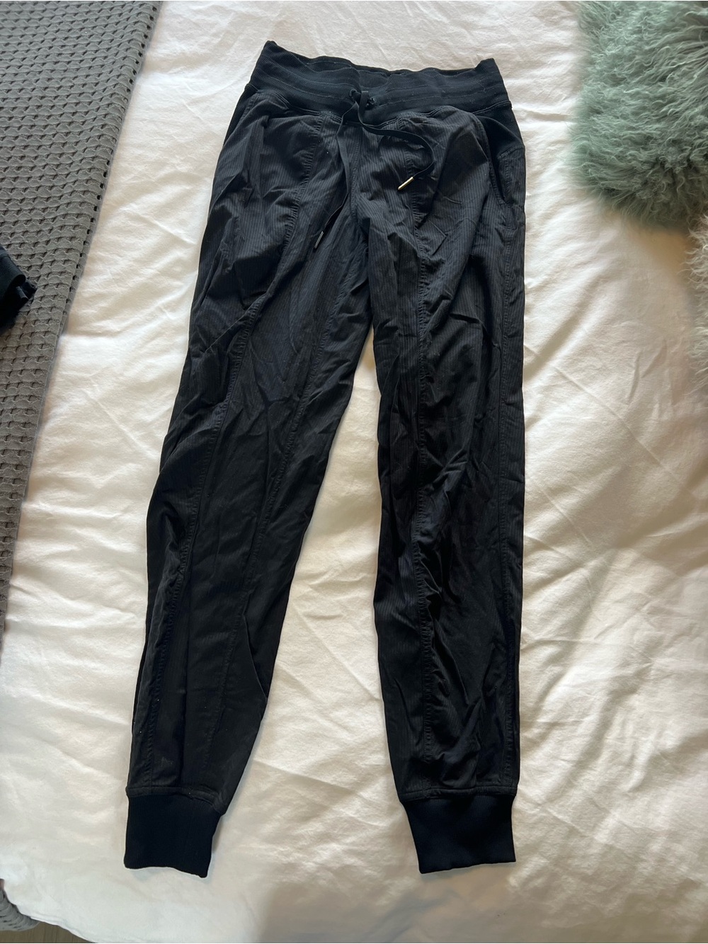 Women’s lululemon Dance Studio Joggers BLK